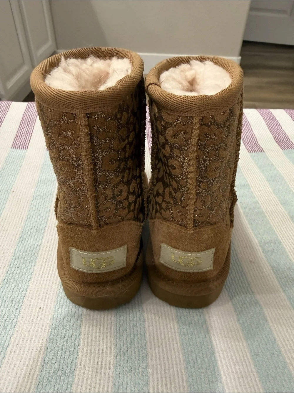 UGG Chestnut Glitter Leopard Short Boots